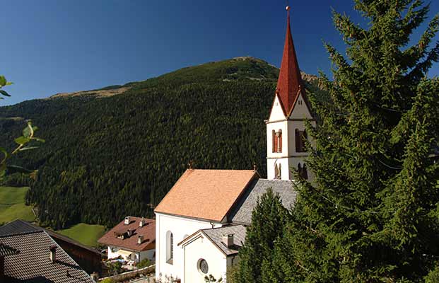 Sarntal und seine Kirche