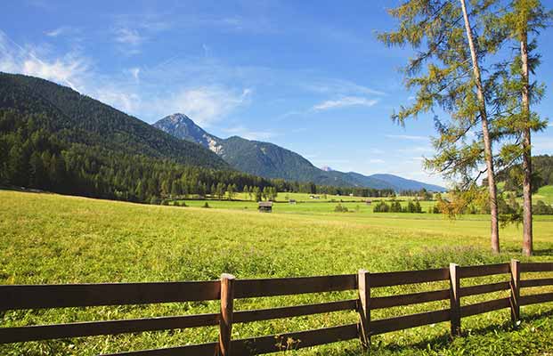 Blick auf die Felder von Innichen