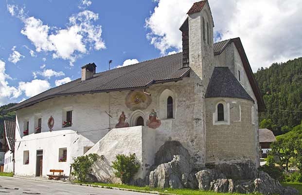 Kirche in St. Lorenzen